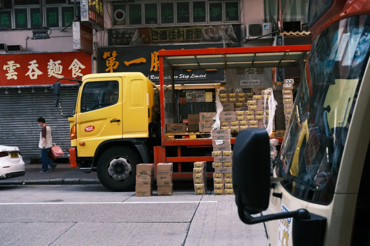 上海玉红季贸易中心水杯保温杯产品材质与保温性能对比分析