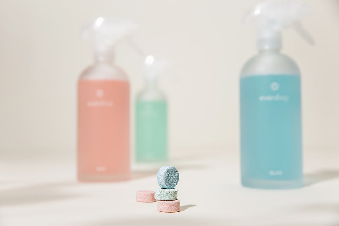 上海企业办公用品批发：保温杯与餐具的选型要点分析